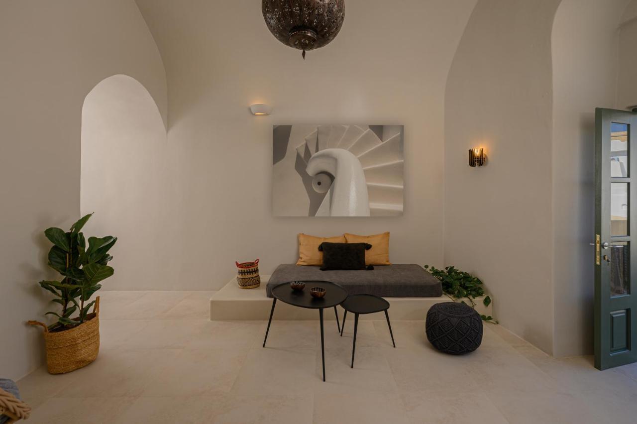 Elements Cave Suites Megalochori  Luaran gambar