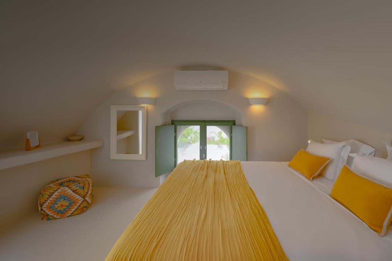 Elements Cave Suites Megalochori  Luaran gambar